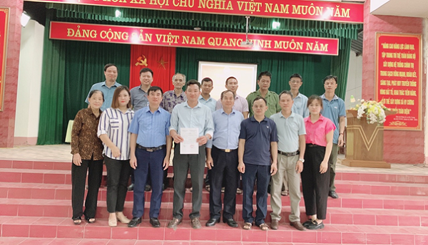 Ra mắt Tổ hội nghề nghiệp nuôi trồng thủy sản và giải ngân  nguồn vốn Quỹ Hỗ trợ nông dân tại xã Hy Cương